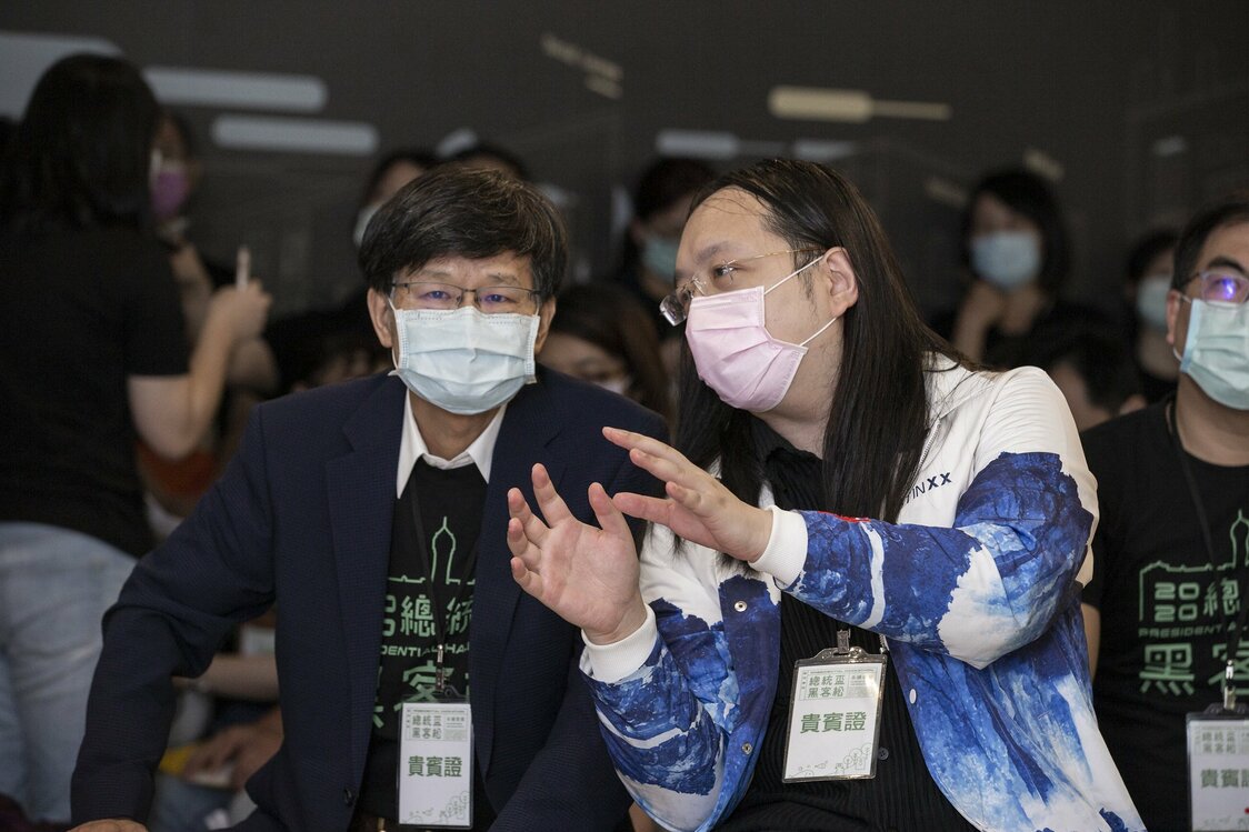 ハッカソンを通して、オードリー・タン氏はより良い政策を台湾政府に提供し、官民の横断的なコミュニケーションに成功した（台湾総統府提供）