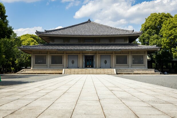 1969年に建造された本殿(釈迦殿)