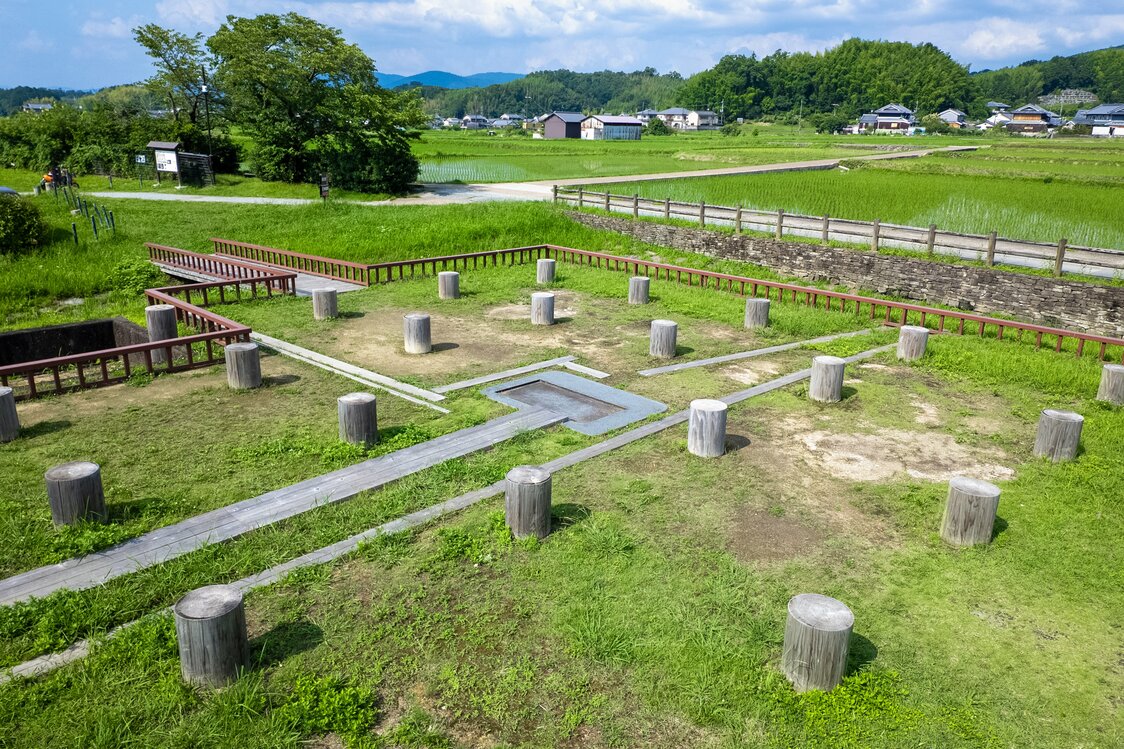 日本最古の水時計「飛鳥水落遺跡」