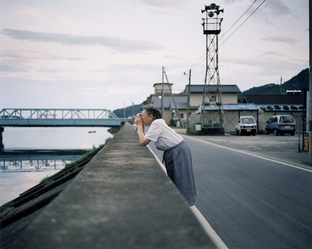 “Kesengawa, 2003/08/23.” Taken by Hatakeyama Naoya, 2003. © Hatakeyama Naoya.