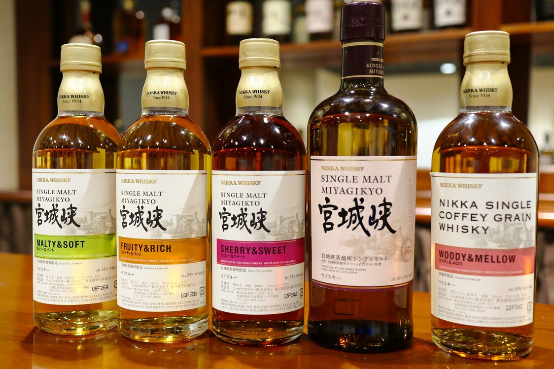 El Single Malt Miyagikyō tiene un sabor afrutado. También hay un whisky que se vende exclusivamente en la fábrica de Sendai. Fotografía cortesía de Sendai Nikka Service.