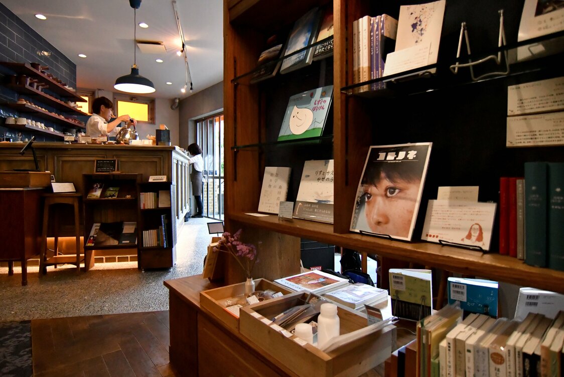 ファンドマネージャーがつくった書店は「あなたがあなたであることの愛しさ」を分かち合う－東京・国分寺　胡桃堂書店