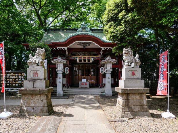 El santuario Komatsunagi, en Shimouma. (Fotografía del autor)