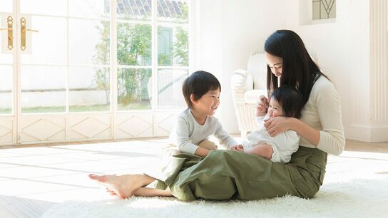 日本女性初婚年龄，较1985年提高4.1岁