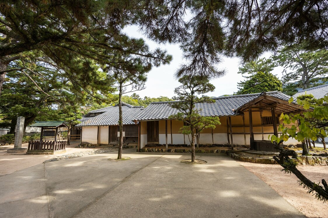 The building where Yoshida was confined during his house arrest. (© Nippon.com)