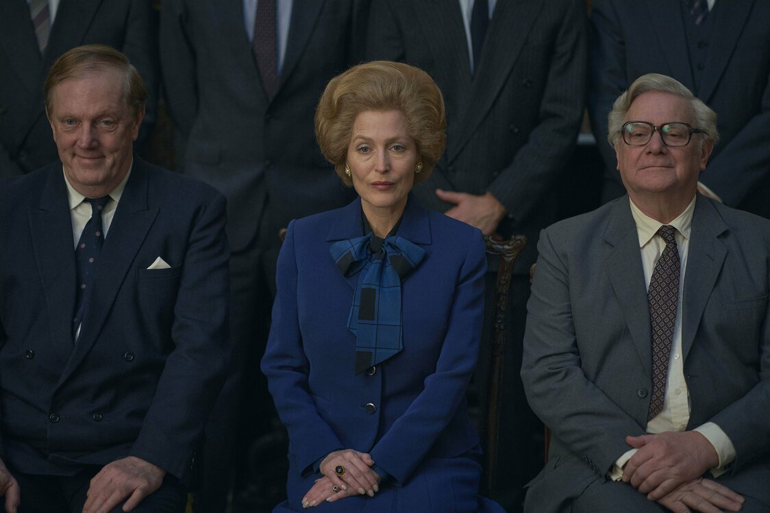 サッチャー（中央）の政治家像と共に母親像も描く　Netflix『ザ・クラウン』シーズン4