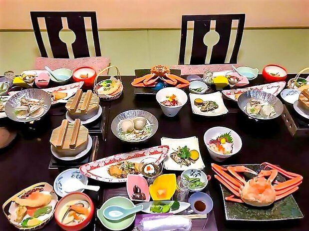 新潟某温泉旅馆的螃蟹套餐