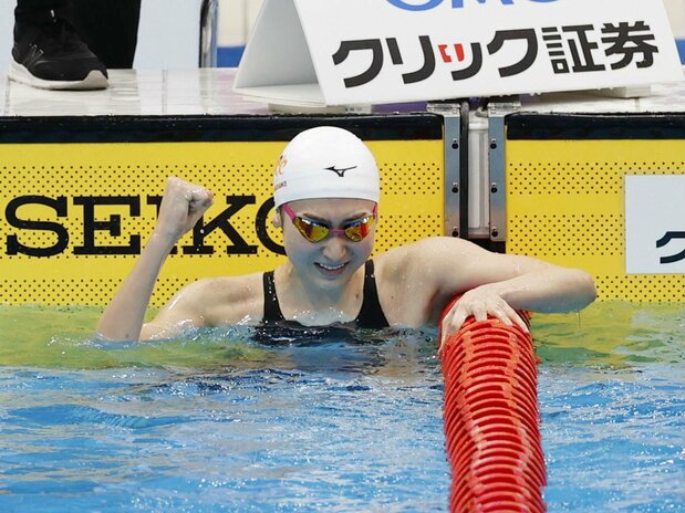 日本選手権100mバタフライに優勝し、池江は東京五輪1枚目の切符を手にした。2021年4月4日 時事