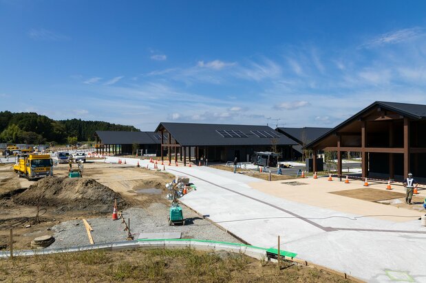 Le projet de logements sociaux pour les sinistrés, à l’ouest de la gare de Futaba, joue un rôle primordial dans la revitalisation du centre-ville.