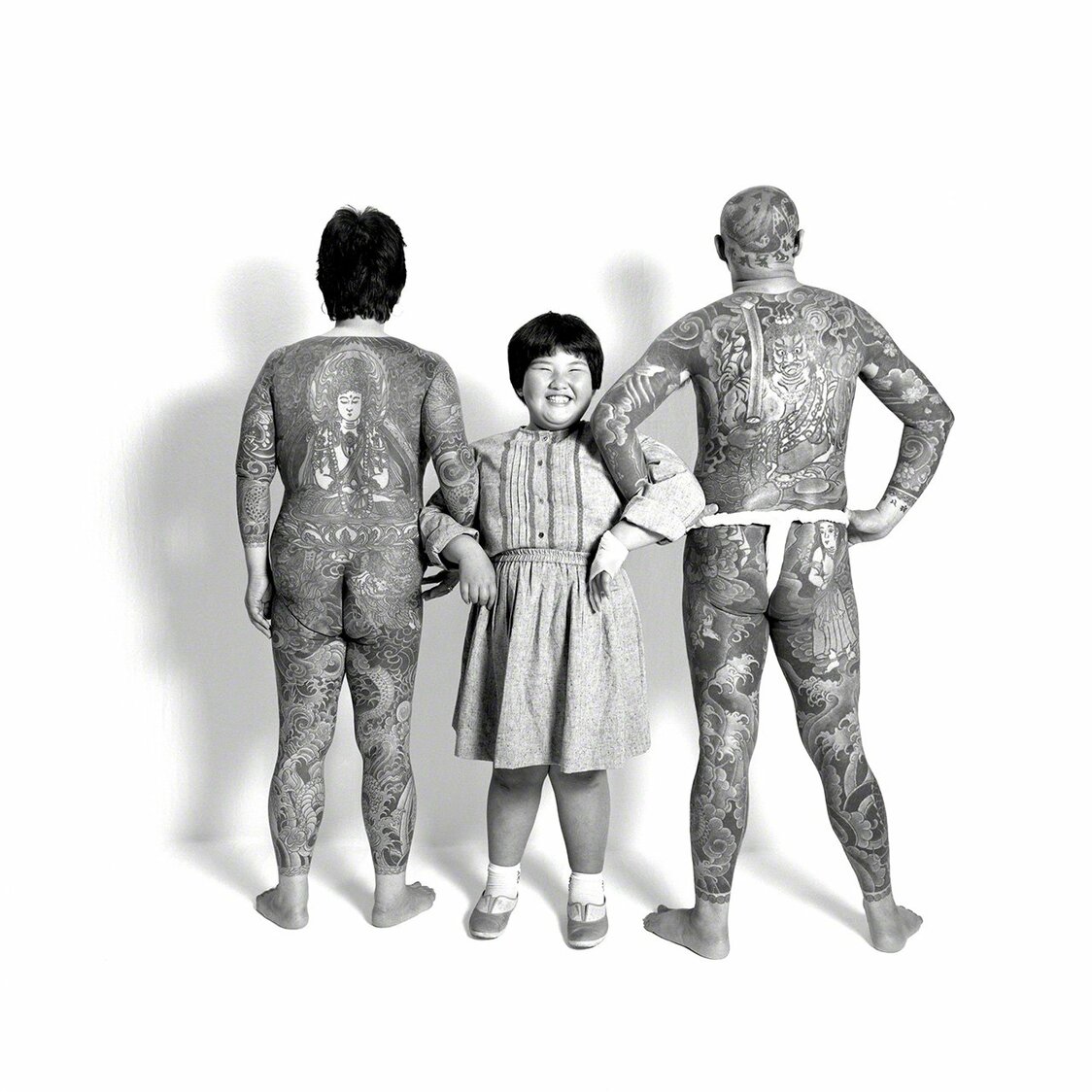 Parents : Ôwada Mitsuaki, tatoueur, et Akie, femme au foyer. Enfant : Ôwada Keiko, élève à l’école primaire.
