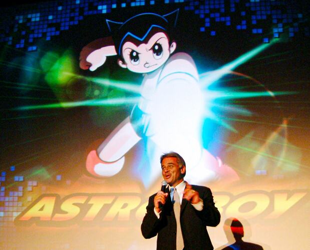 Ceremonia de presentación del anime de Astro Boy, que se volvió a emitir en EE. UU. en 2003 tras 40 años. Este fue también el primer año en que se publicó una edición oficial del tankōbon del manga. (Jiji Press)