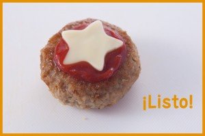 Dé forma de estrella al queso.