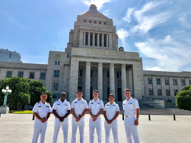 Maeyama shows midshipmen around the National Diet Building during a study tour in Japan.