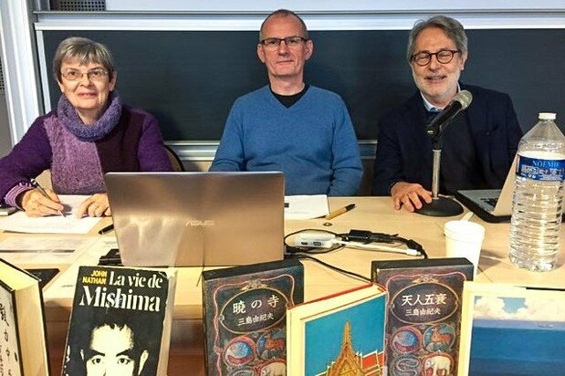 Translators of Life for Sale at the Paris symposium in 2019, from left to right: French-language translator Dominique Palmé, English-language translator Stephen Dodd, and Italian-language translator Giorgio Amitrano. (© Thomas Garcin)