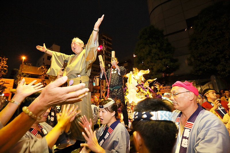 “三社祭”物语：驹形街道“一年中最短的40分钟”