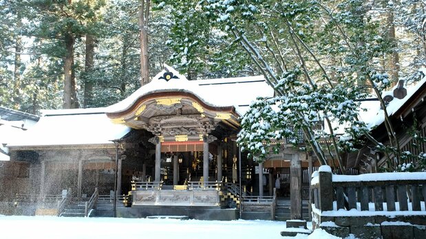 Heihaiden, la sala de culto del santuario kamisha Honmiya. (©  2025 Visual Folklore Inc.)