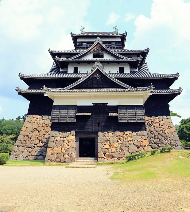 (Courtesy Matsue Travel Association)