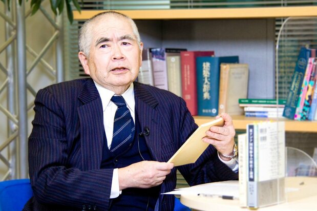 石井明・東京大学名誉教授