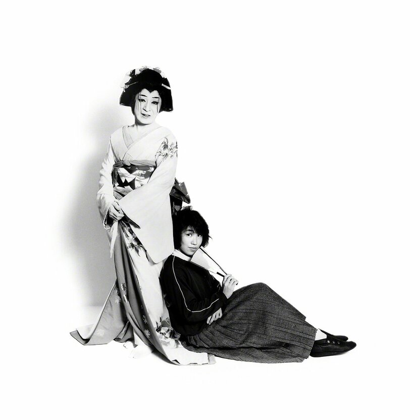 Parent: Nakamura Yūjirō, theater group leader. Child: Matsumoto Rika, acting school student.
