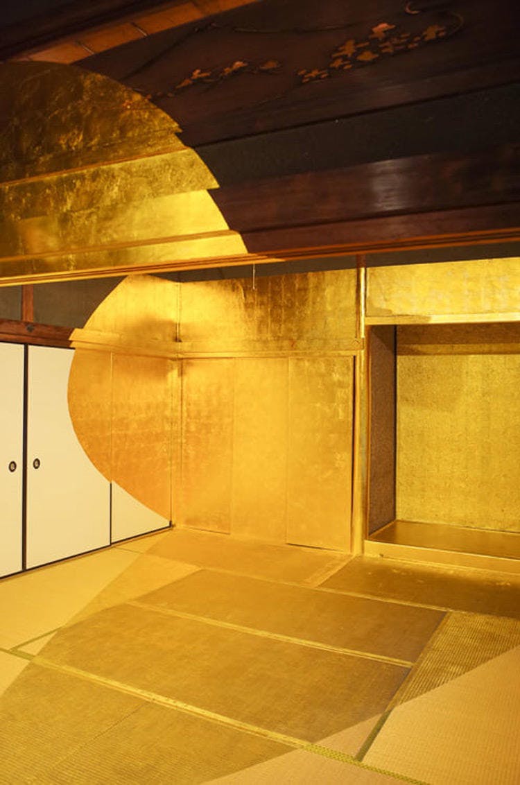 ここはヤバい異界の入り口か！　香川県・小豆島で体験するアートと祈祷の旅