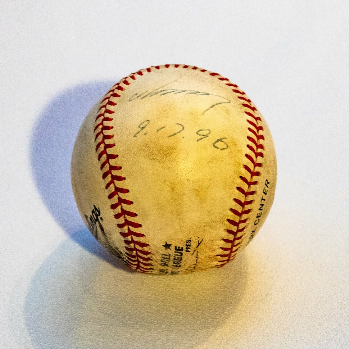 96年9月17日、ドジャースで野茂英雄氏が「ノー・ノー」を記録した記念のボール