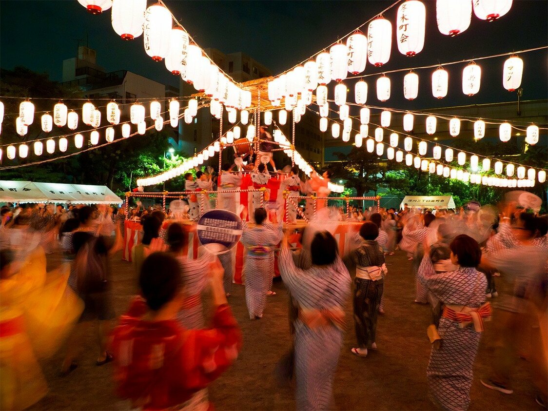 盆踊り（PIXTA）