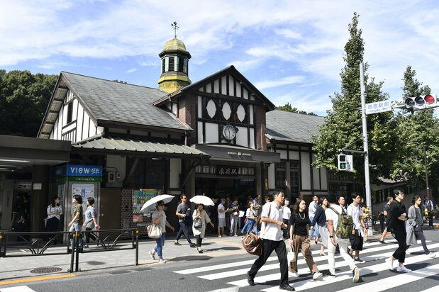 L’ancien bâtiment de la gare de Harajuku. Photo prise le 6 octobre 2016. (Jiji)