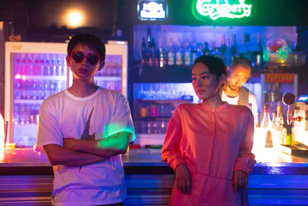 葉月と夜遊びに出かけ自由を謳歌するリャンだったが…　©2018 CREATPS / Mystigri Pictures