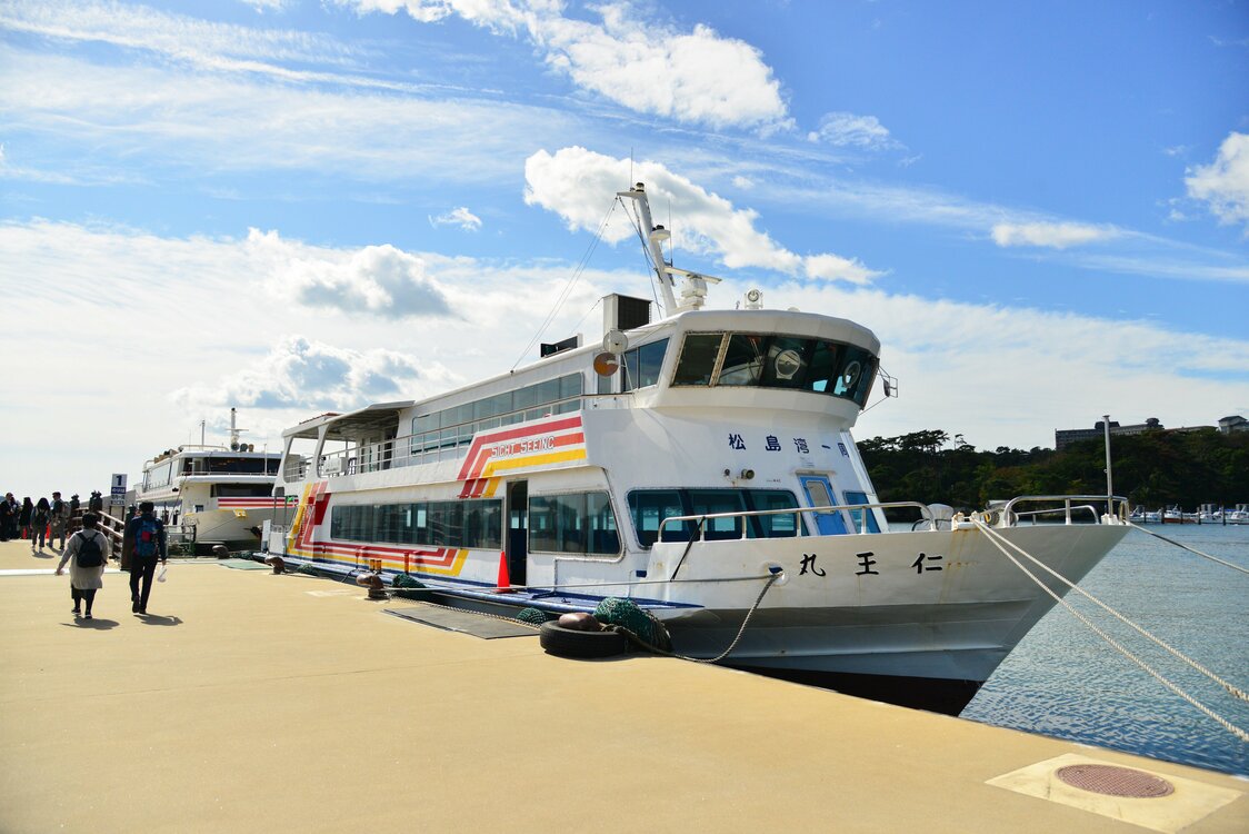 仁王丸。松島の絶景を船上から眺めよう