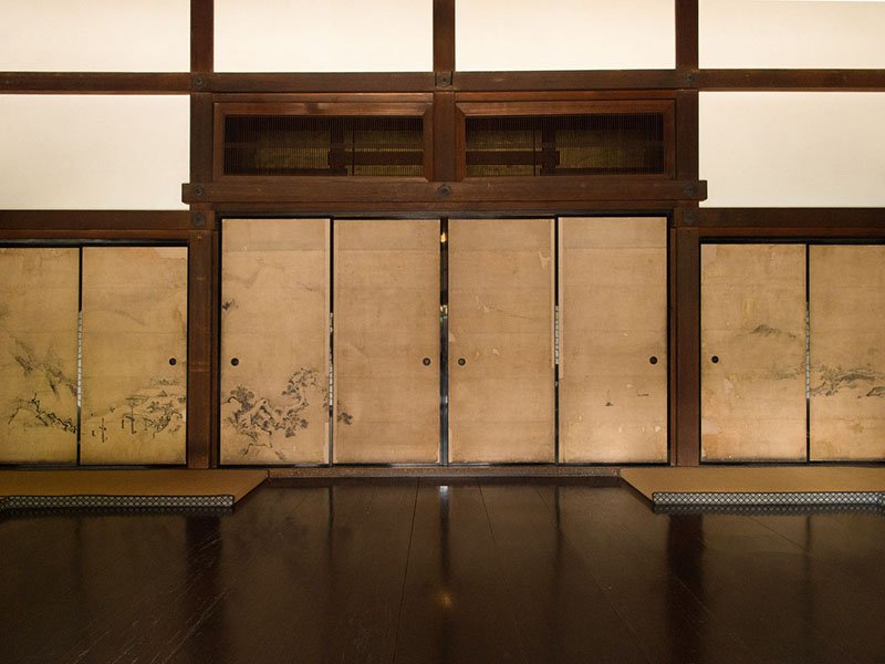 Le paysage peint sur le fusuma de la chambre centrale de Daitô Kokushi.