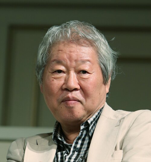 ジャーナリストの立花隆さん=2012年10月撮影(時事)