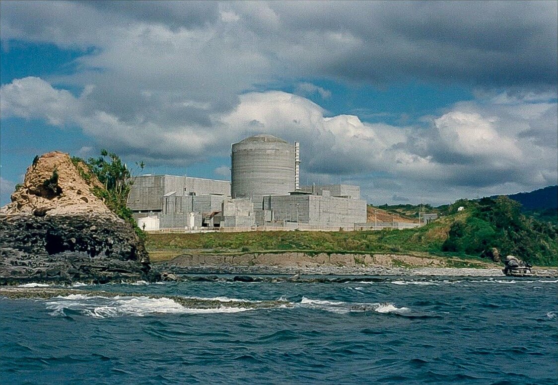フィリピンのバターン原子力発電所＝1989年11月（筆者撮影）