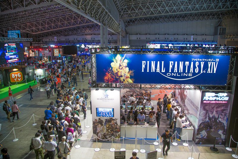 Crowds of visitors enjoying the Tokyo Game Show at Makuhari Messe in Chiba on September 18, 2015.