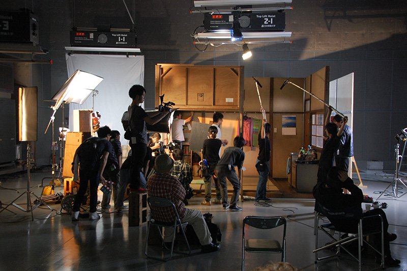 « Former des cinéastes dignes de l’héritage du cinéma japonais »
