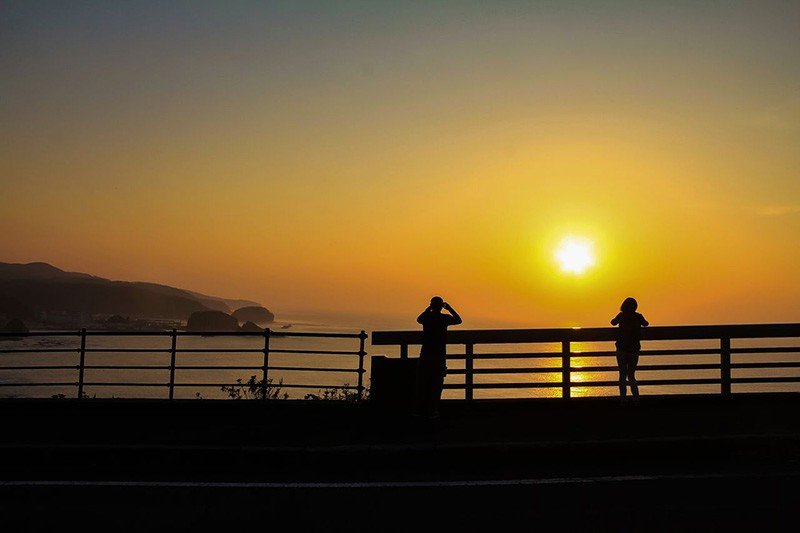 Se conoce también el cabo Puyuni por sus hermosos atardeceres. (Cortesía de la Asociación de Turismo de Shiretoko Shari-chō.)