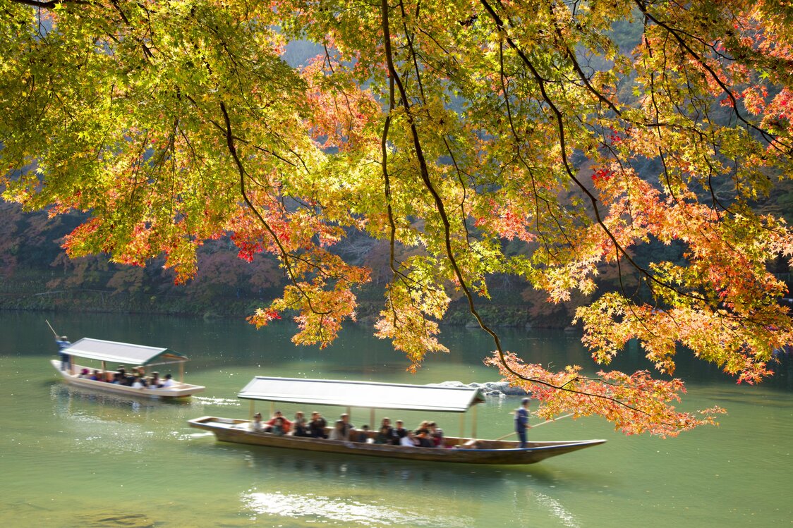 Las barcas de Arashiyama. (PIXTA)