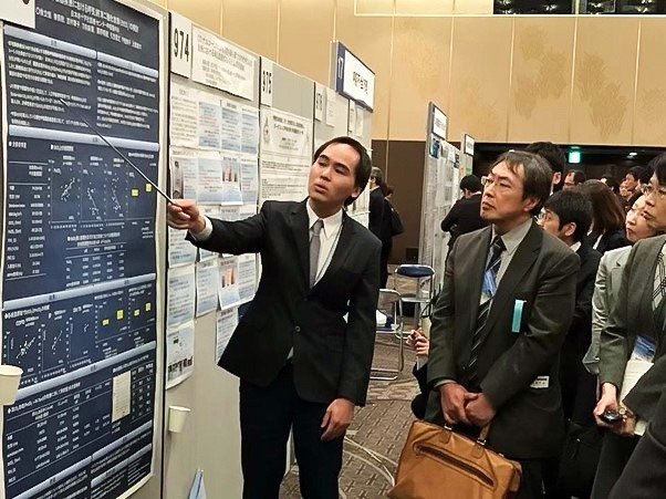 日本全國胸腔科學術研討會發表研究成果(徐立恆 提供)