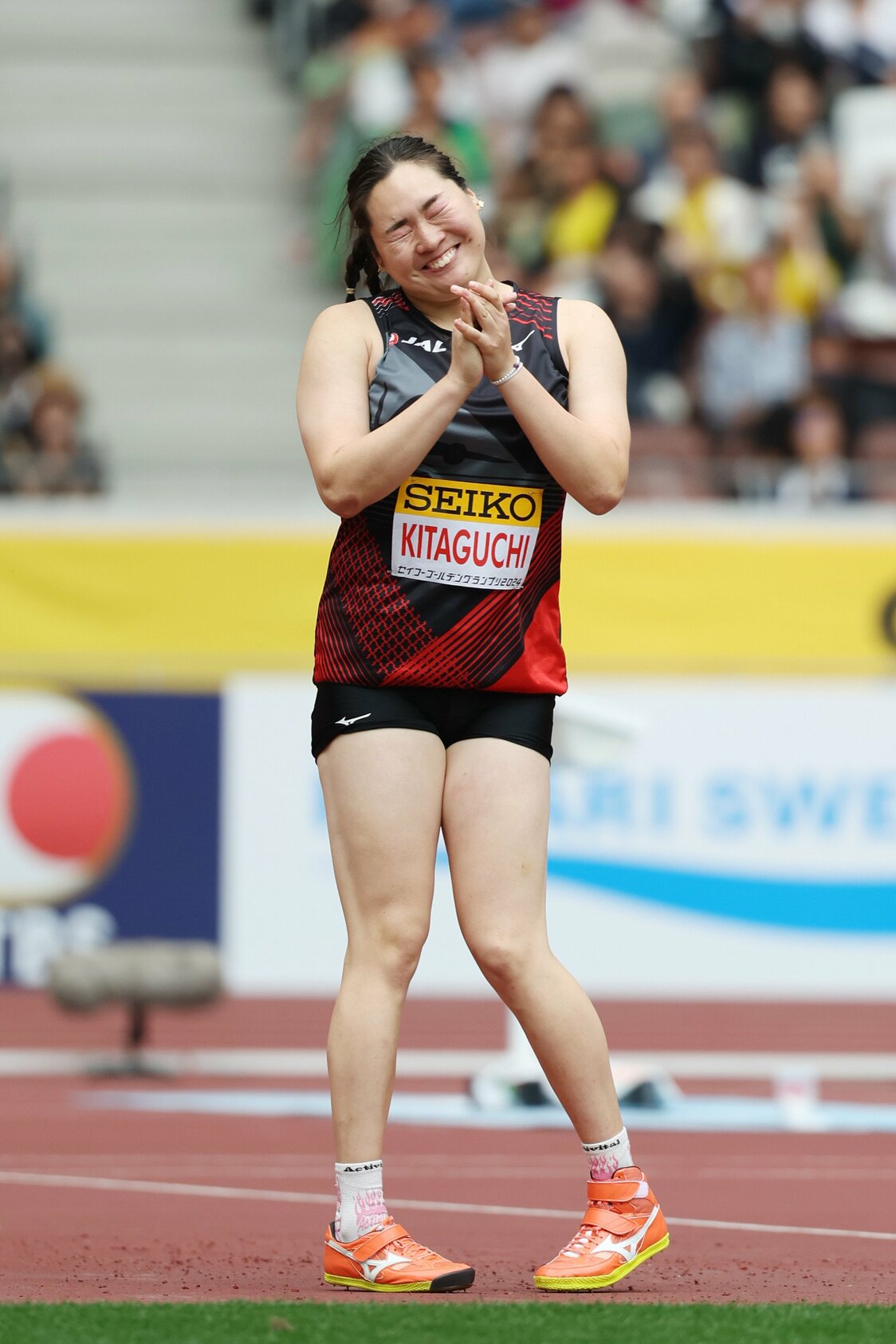 Kitaguchi Haruka relishes her comeback performance in the final round of the Golden Grand Prix on May 19, 2024, at the Japan National Stadium, in Tokyo. (© Jiji)
