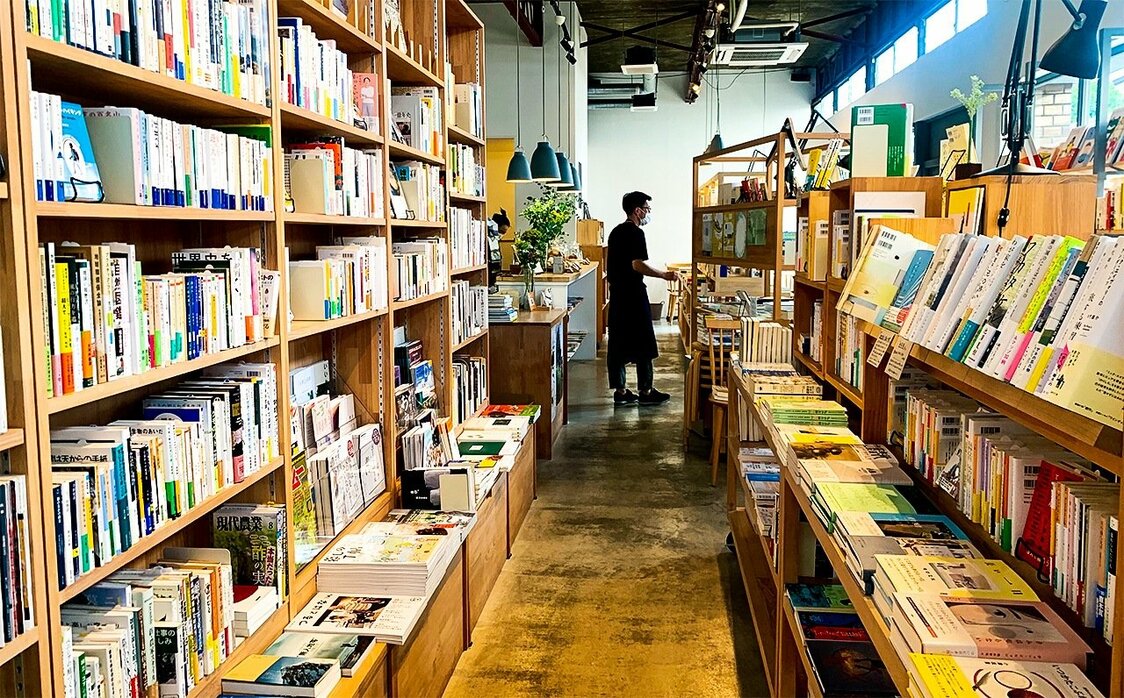 美しい田園風景の中で地域の未来を考える場所―福岡県うきは市・MINOU BOOKS&CAFE