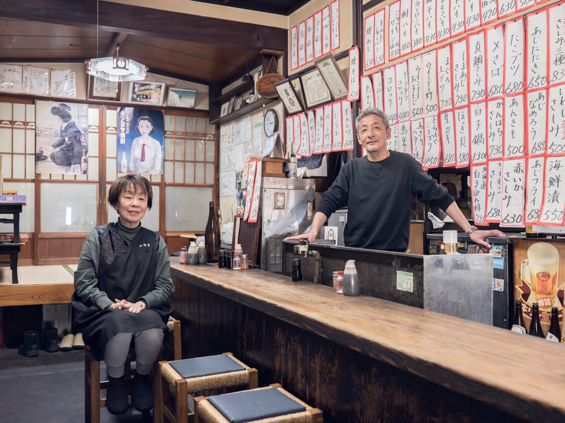 4代目の榛澤勢治さん（右）と姉の晴美さん　写真：松園多聞