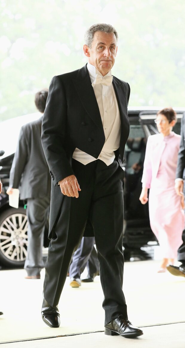 Former President Nicolas Sarkozy is France’s representative at the ceremony. (© Jiji)
