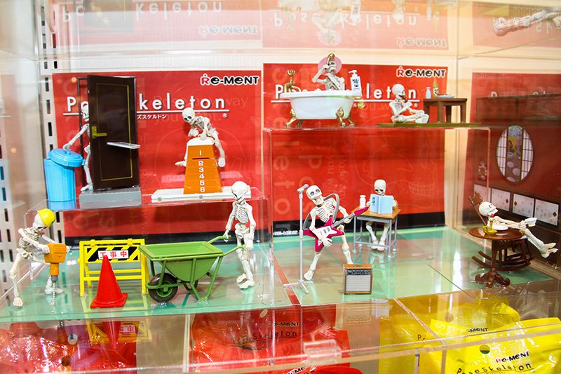 Pose Skeleton de Re-ment. Esqueletos en una amplia variedad de situaciones.