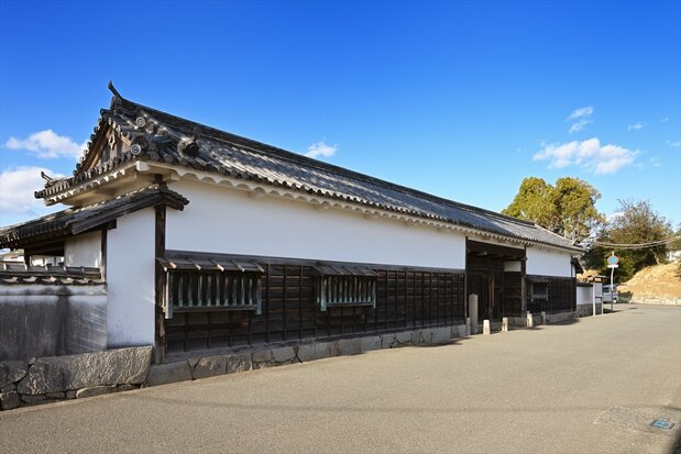 大石良雄宅跡長屋門（PIXTA）