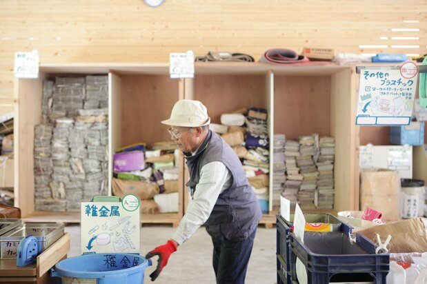 垃圾回收站内始终井然有序,干净整洁