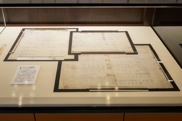今では信じられないが、14-Aの回路図は手書き。俊雄の主な仕事は図面をまとめるまでで、後は兄弟を頼ったという