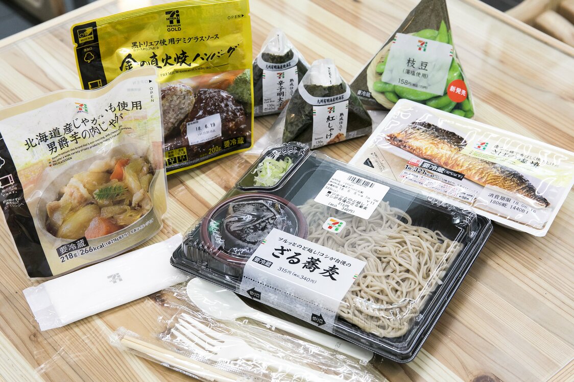 セブン - イレブンの「セブンプレミアム」シリーズ。ブランド肉や国産野菜など素材にこだわった商品が多い