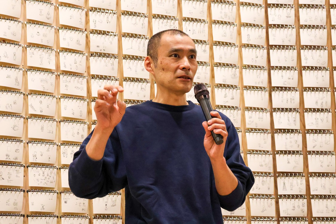 Yoshitake habla sobre su segunda exposición individual a gran escala en Tokio.