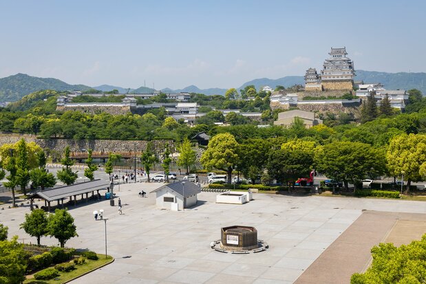 Ōtemae Park and Himeji Castle beyond.