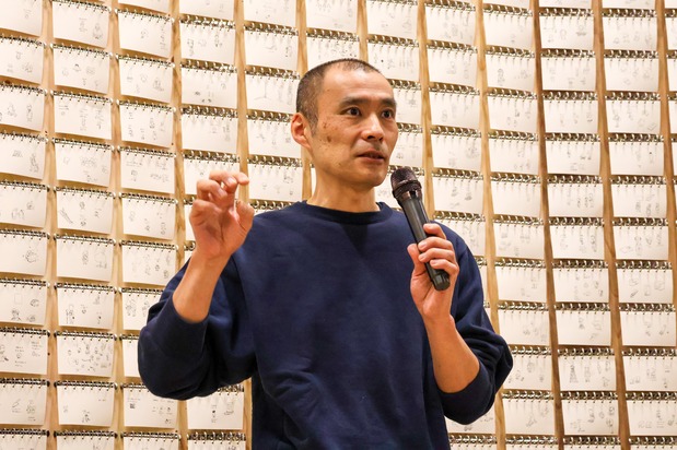 Yoshitake s’exprime au sujet de sa deuxième grande exposition à Tokyo.