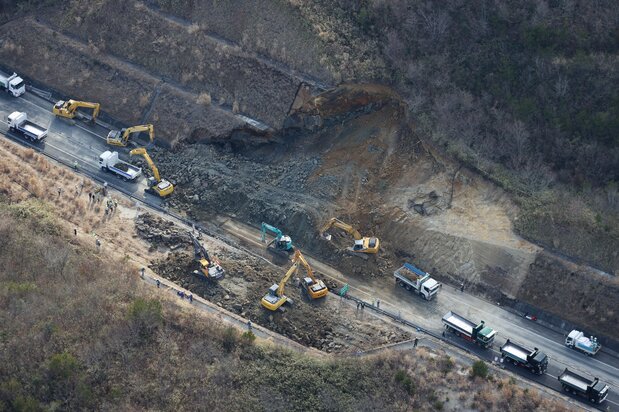 The Jōban Expressway in Sōma, Fukushima Prefecture, pictured on February 14, 2021, after the previous day’s earthquake caused a landslide. (© Jiji)
